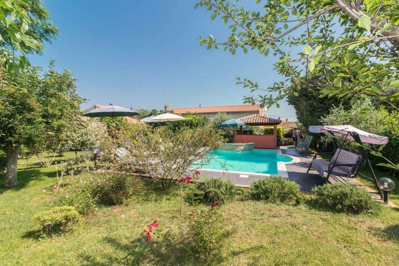Country House Apartments Pula Buitenkant foto
