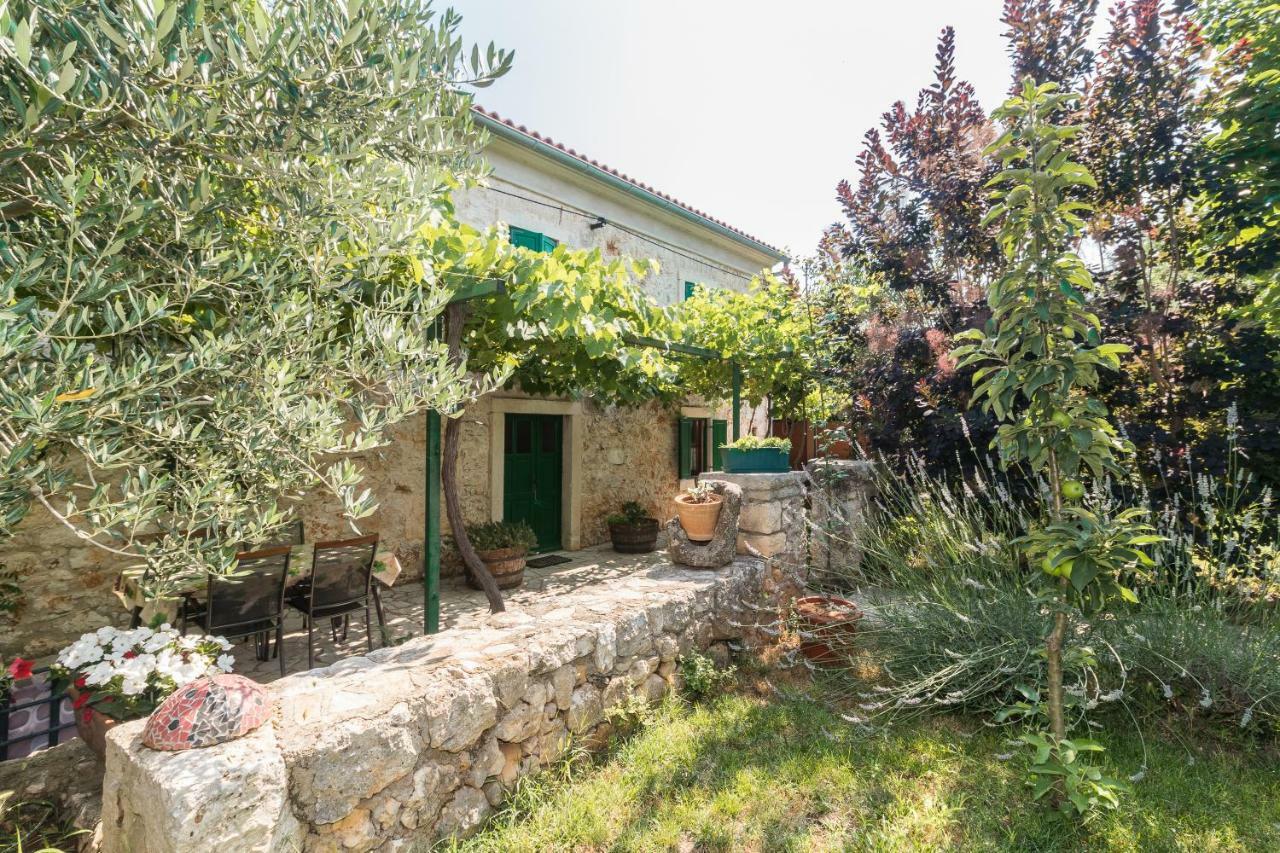 Country House Apartments Pula Buitenkant foto