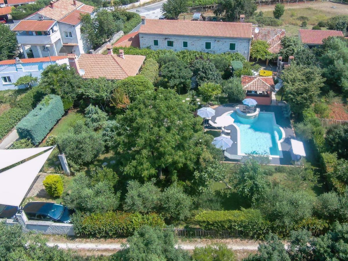 Country House Apartments Pula Buitenkant foto
