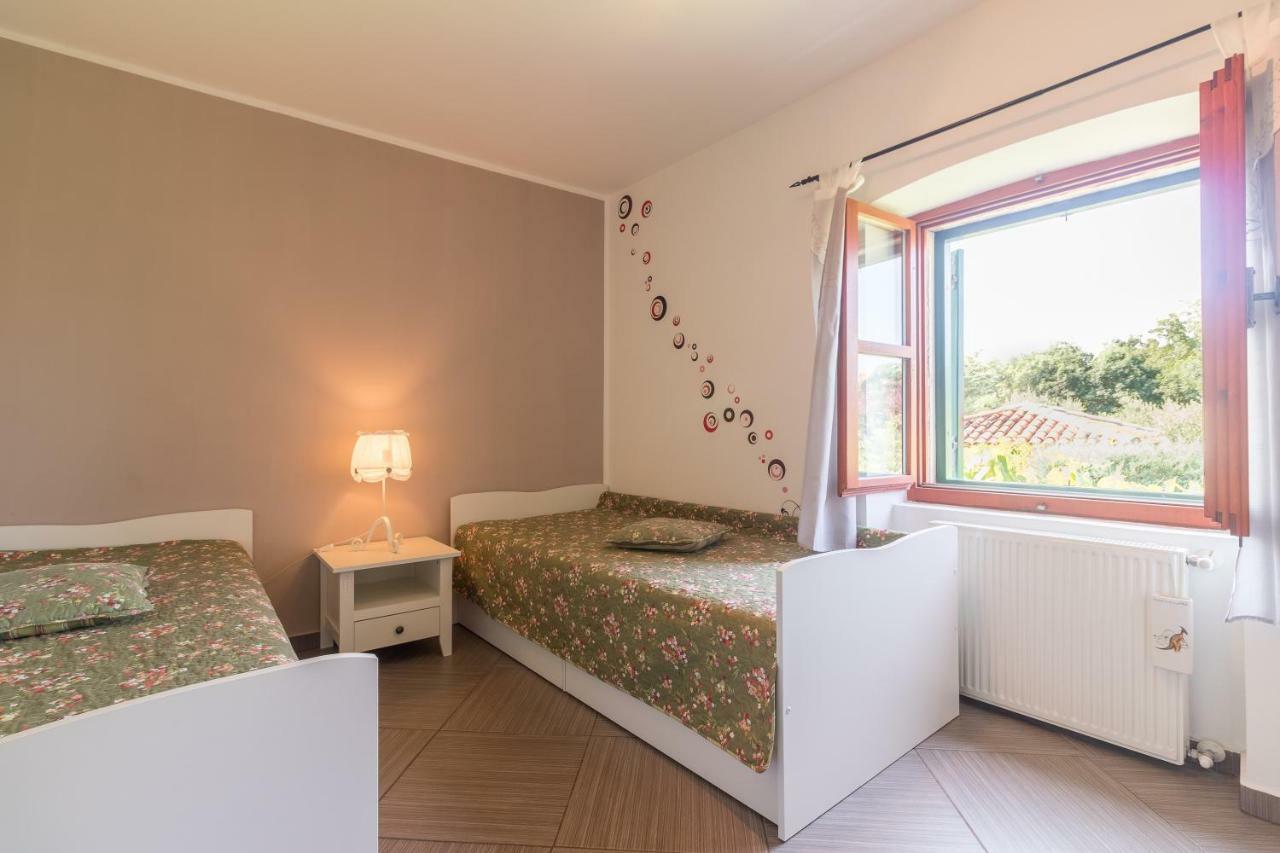 Country House Apartments Pula Buitenkant foto